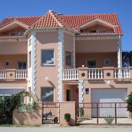 Apartment Dreamy - Free Parking